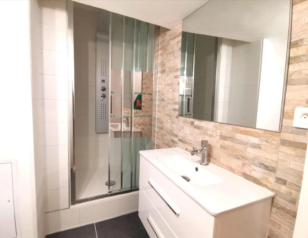 Loft Avec Verriere A 5 Min A Pieds De La Gare Mulhouse Ngoại thất bức ảnh